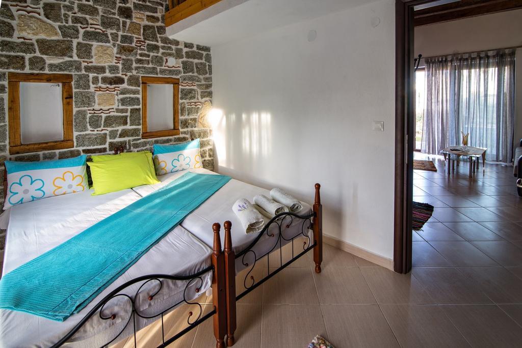 Theano Apartments Сарти Экстерьер фото