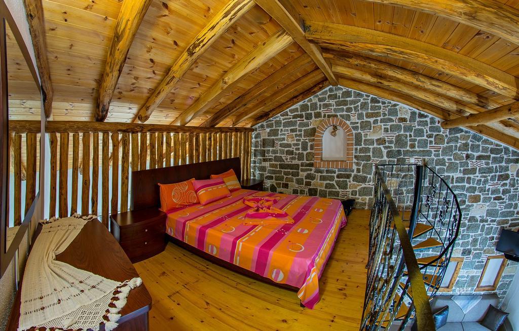 Theano Apartments Сарти Экстерьер фото